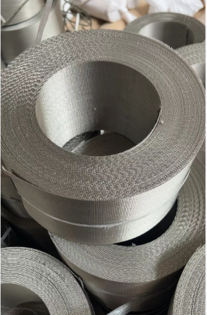 Reverse Dutch wire mesh — figure 4 of 4